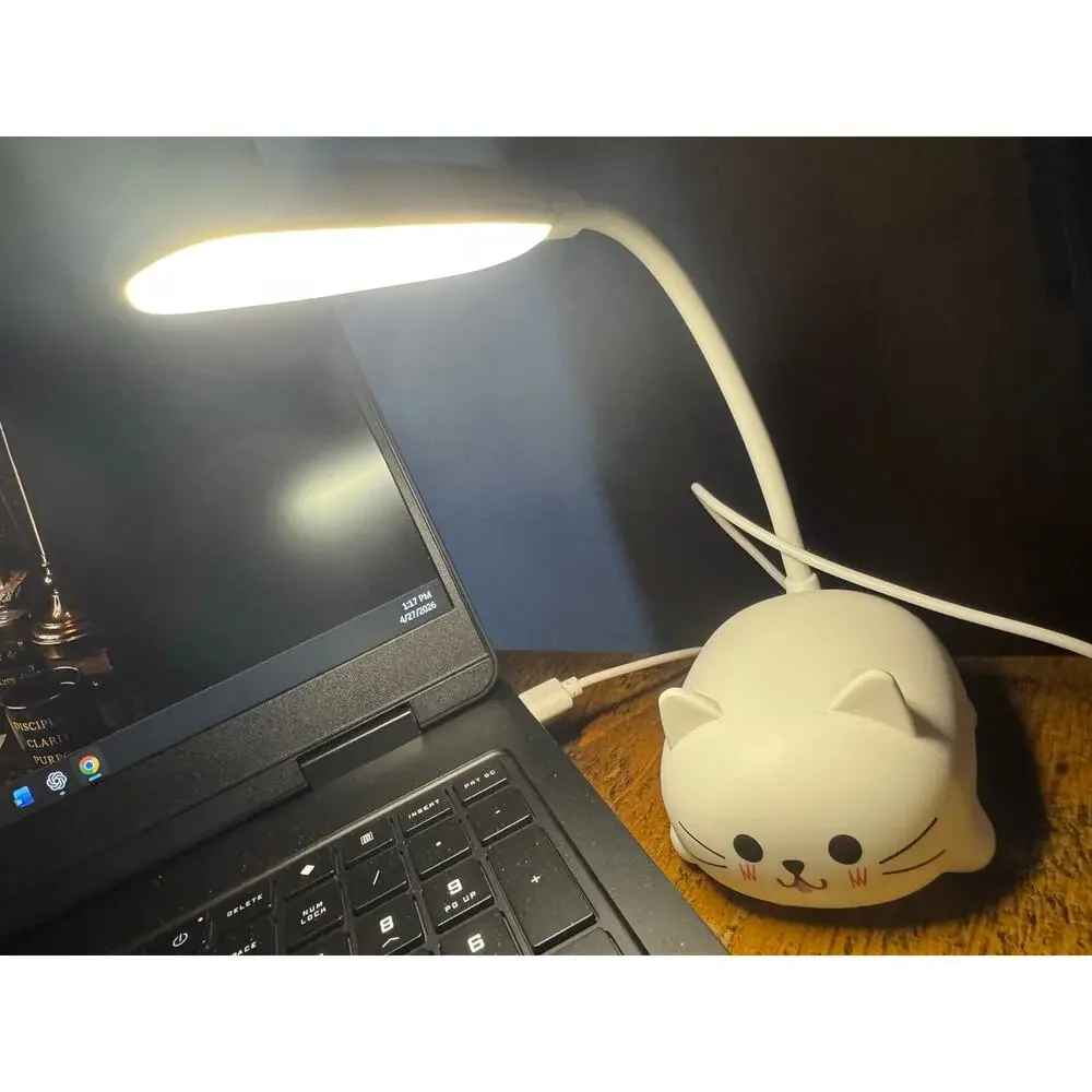 Cute Cat Desk Lamp USB LED Kawaii Animal Light Flexible Neck White